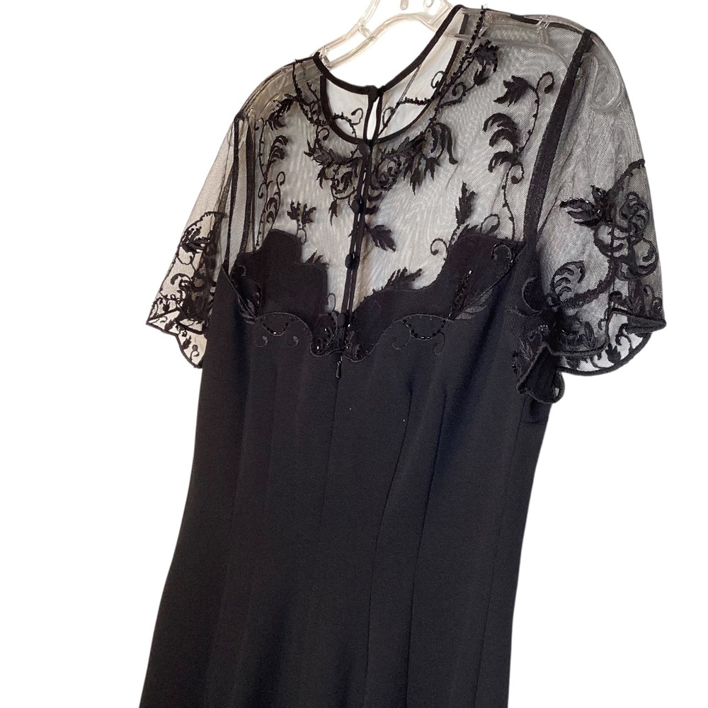 Alice + Olivia Black Embroidered Mesh Yoke Sheath Cocktail Dress Large Glam NEW - Picture 6 of 7